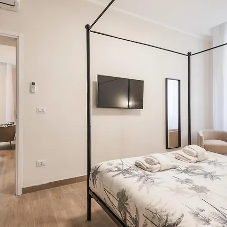 C1 Class Apartments, 2 Delux, Max 6 Persone Distante 15 Minuti A Piedi Da Fontana Di Trevi Appartement *