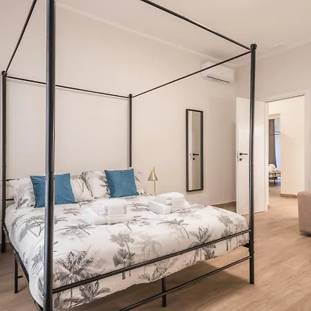 Apartman C1 Class Apartments, 2 Delux, Max 6 Persone Distante 15 Minuti A Piedi Da Fontana Di Trevi Róma